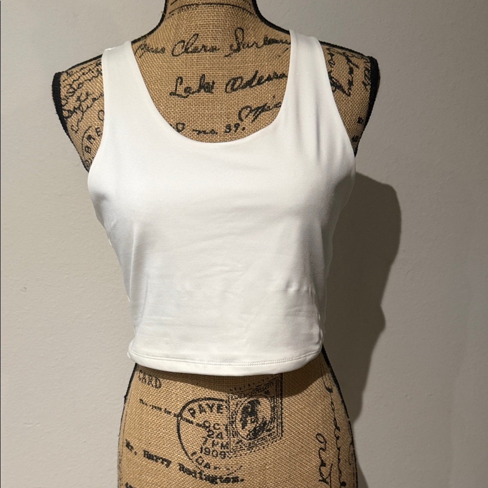 Efan White Sleeveless Crop Top Size M